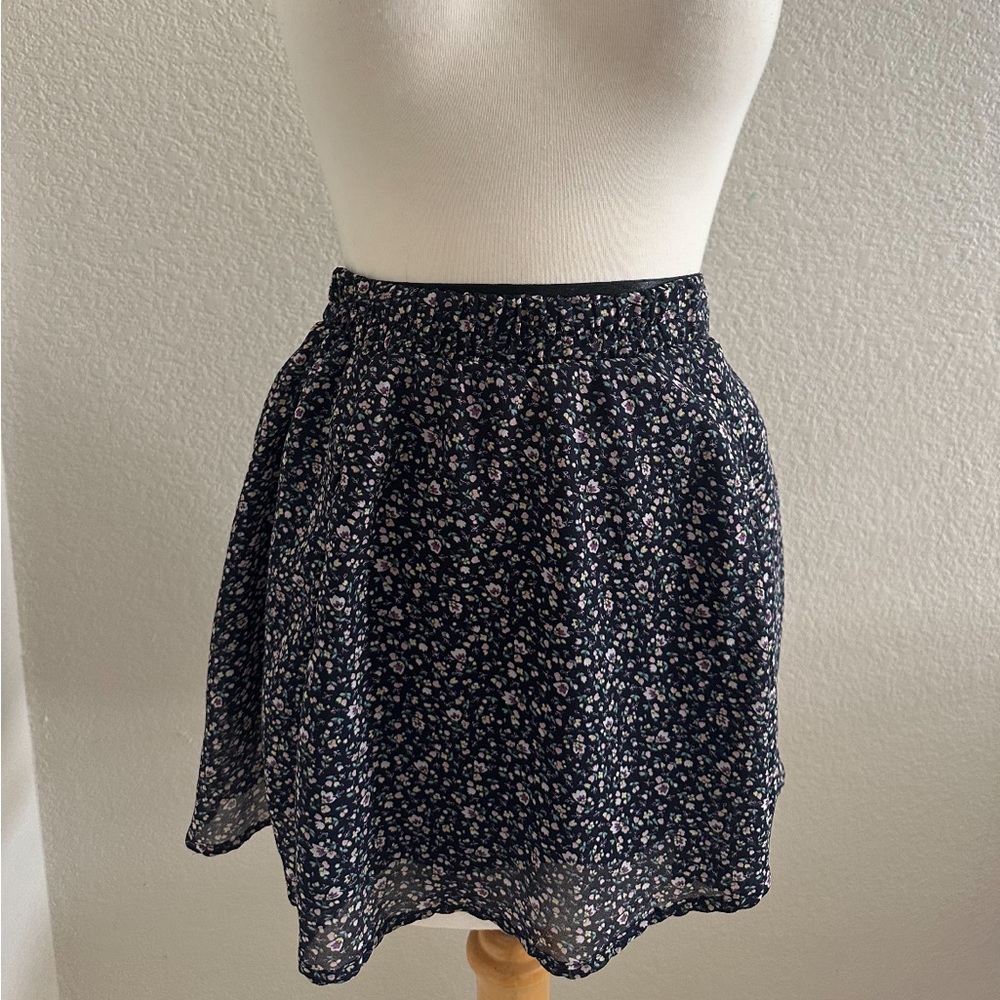 Amazon Black Floral Print Mini Skirt